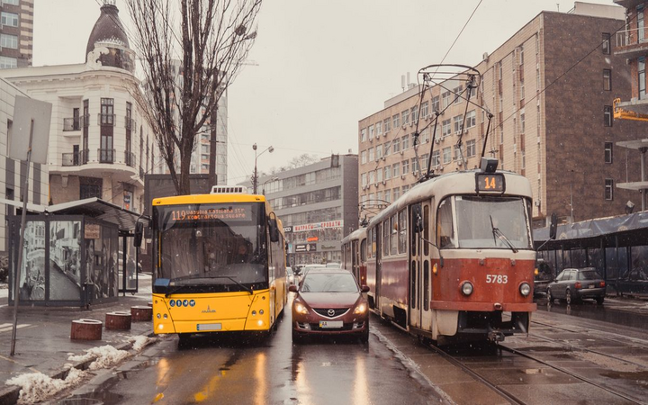 Види транспорту англійською мовою: список слів з перекладом