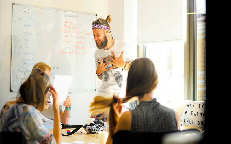 ТОП-10 курсів англійської мови в лютому в Києві