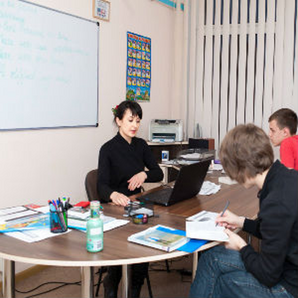 Head Start - курсы английского языка