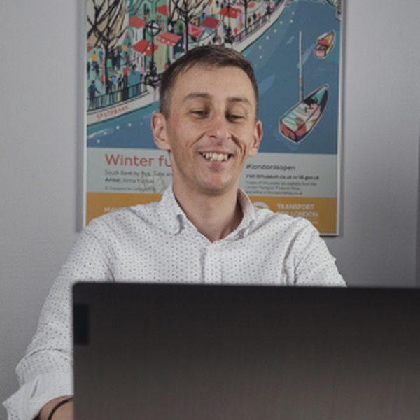 London School of English Online - курси англійської мови