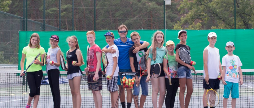 Англійський дитячий табір + теніс на природі!